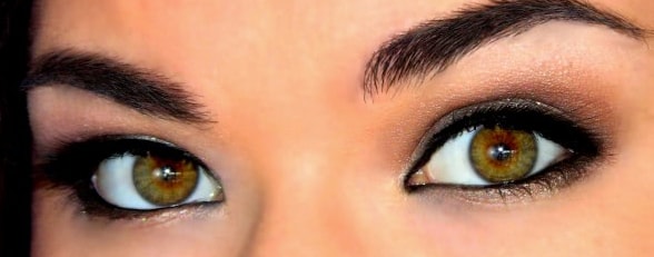 Mila Kunis very close-up eyes color