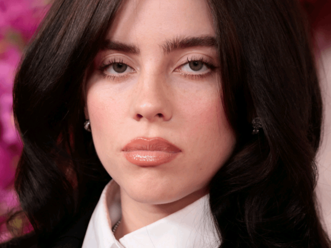 Billie Eilish eyes color