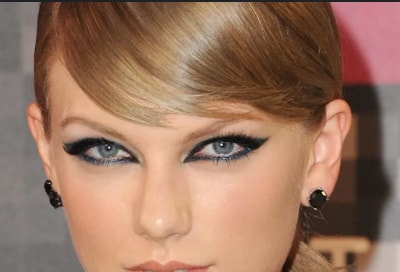 Taylor Swift eyes in low light