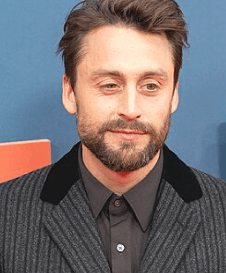 Kieran Culkin eyes color