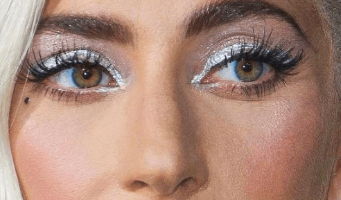 Lady Gaga eyes on close