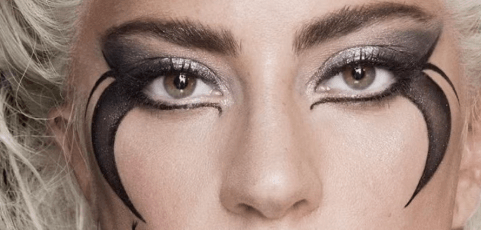 Lady Gaga eyes on light